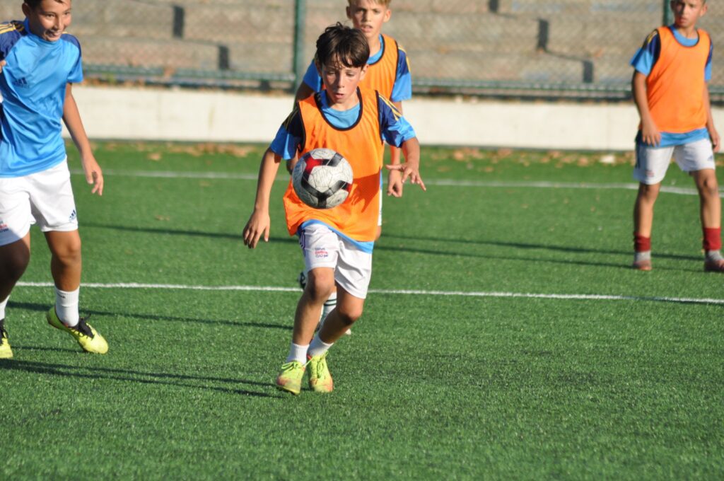AKADEMİ DEĞİL FUTBOLCU FABRİKASI ( 6 )