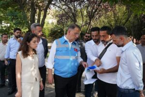 BEYLİKDÜZÜ’NDEKİ PARKLAR YENİLENİYOR