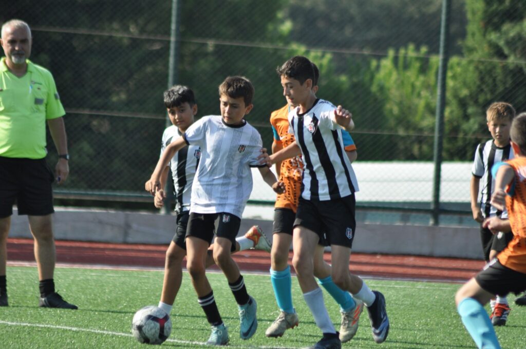 SİLİVRİ ÇOCUKLARLA BİRLİKTE ÇOK GÜZEL ( 24 )