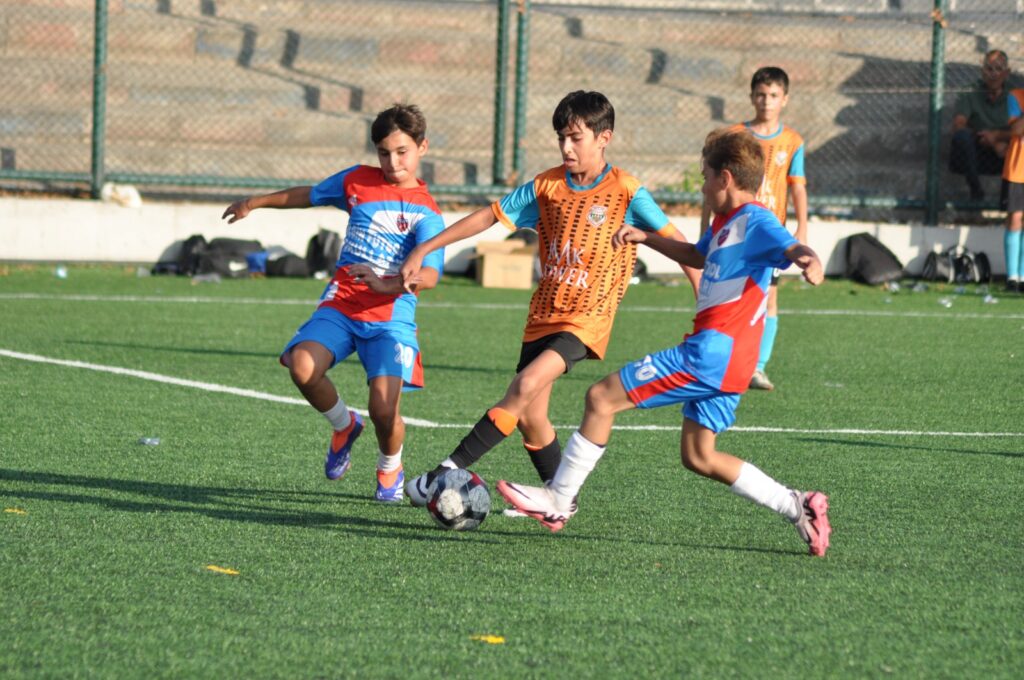 SİLİVRİ ÇOCUKLARLA BİRLİKTE ÇOK GÜZEL ( 27 )