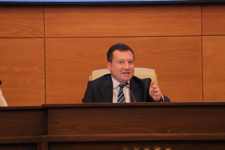 Başkan Bora Balcıoğlu’ndan “Kahvaltı Desteği” Projesi: Hiçbir Çocuk Aç Kalmayacak