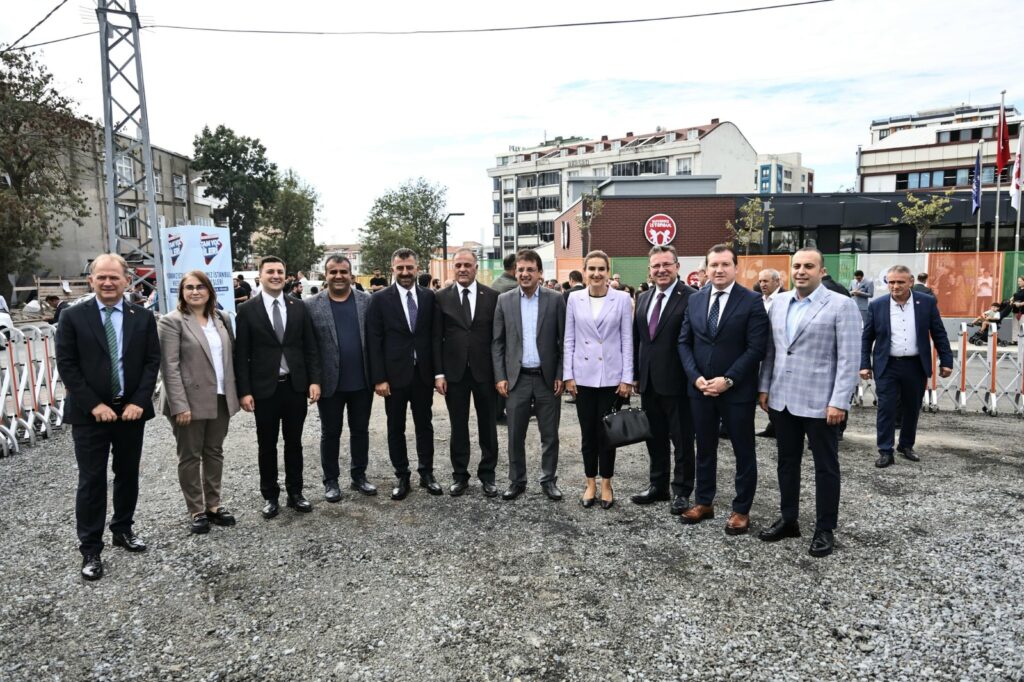 Başkan Balcıoğlu, Büyükşehir Belediyesi’nin Düzenlediği Toplu Kreş Açılışına Katıldı