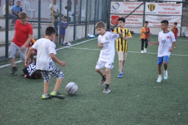 ÇANTAKÖYSPOR ÇOCUKLARLA GÜZEL ( 2 )