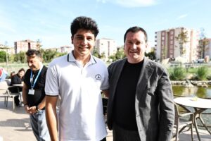 Silivri Belediye Başkanı Bora Balcıoğlu Gölet Kafe’de Vatandaşlarla Bir Araya Geldi