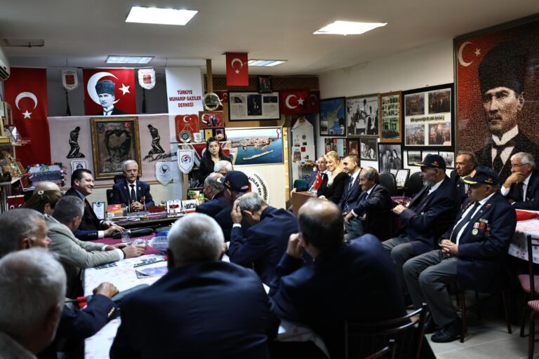 Bora Balcıoğlu, Gaziler Günü’nde Türkiye Muharip Gaziler Derneği Silivri Şubesi’ni Ziyaret Etti