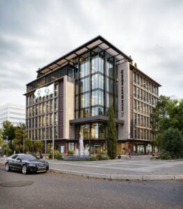 *AVCILAR BELEDİYESİ YENİ BİNASINA KAVUŞUYOR*