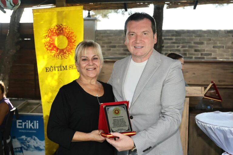 Başkan Balcıoğlu Dünya Öğretmenler Günü’nde Düzenlenen Kahvaltı Programına Katıldı