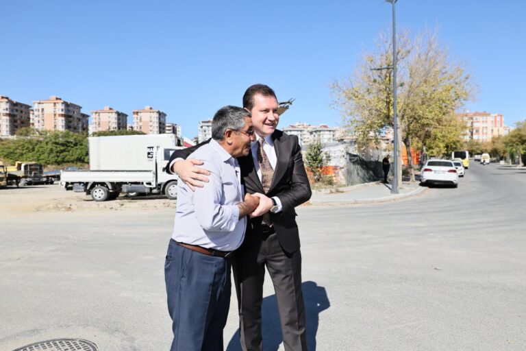 Başkan Balcıoğlu, Eski Sanayi Bölgesi’ndeki Üst Geçit Projesini Yerinde İnceledi