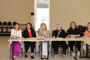 Hayriye Sena Balcıoğlu, Alipaşa Mahallesi’nde Kadınlarla Buluştu