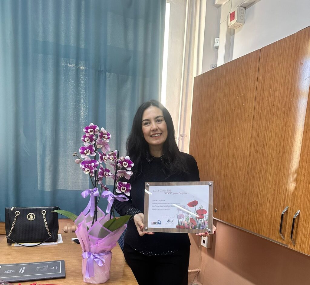 ÇAĞRIBEY 7/B SINIFI VELİLERİNDEN ÖRNEK DAVRANIŞ