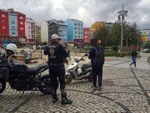 Silivri’de Trafik Denetimlerinde 293 Sürücüye Ceza Kesildi