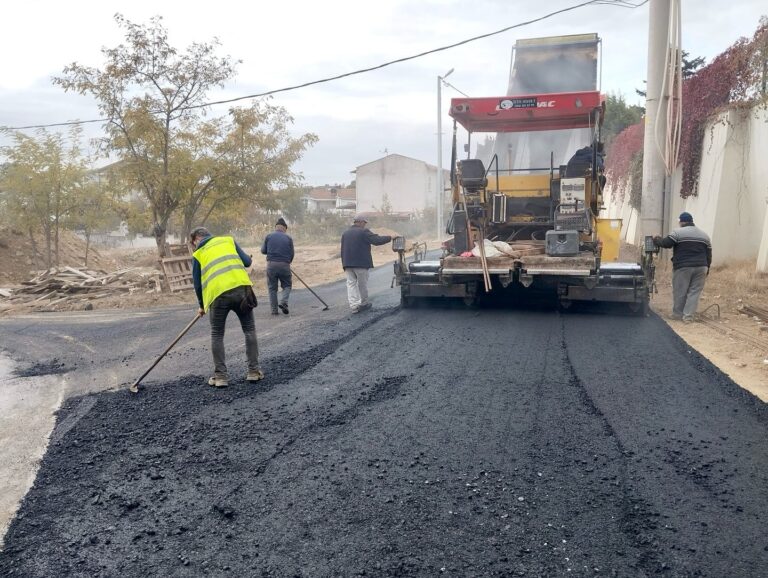 Çoban Sokak’taki Asfalt Serim Çalışmaları Tamamlandı
