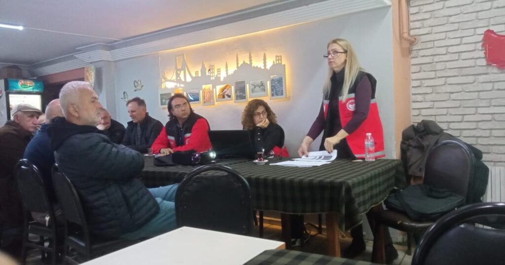 ÇİFTÇİLERE  TARIMSAL ÜRETİM PLANLAMASI VE YENİ DESTEKLEME İLE İLGİLİ BİLGİ VERİLDİ