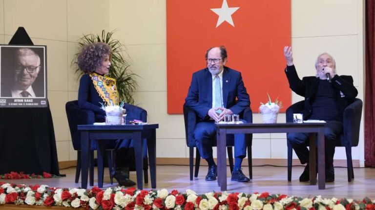 Yazar Aydın Ilgaz saygı, sevgi ve özlemle anıldı