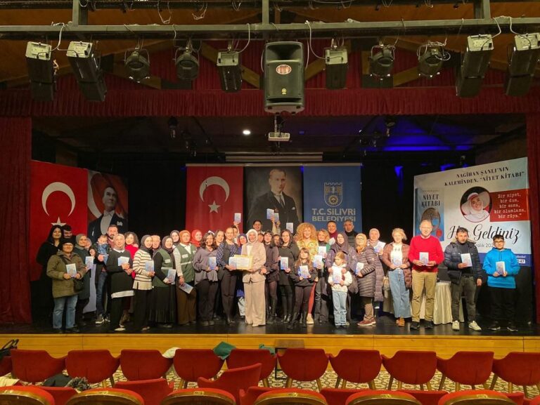 Nagihan Şanlı, Okurlarıyla Buluştu