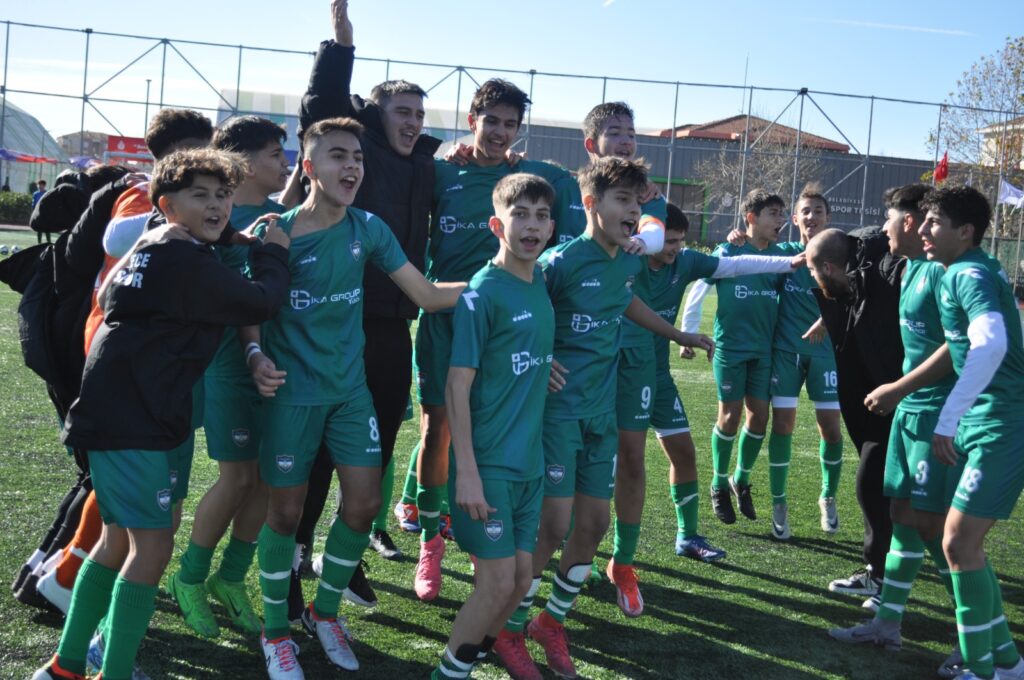 SİLİVRİSPOR U14 TEPECİK’İ AŞAMADI  ( 1 – 2 )
