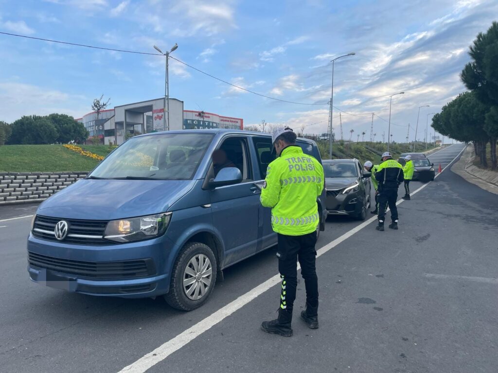 Silivri İlçe Emniyet Müdürlüğün den Trafik Denetimi