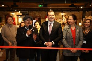 Başkan Balcıoğlu, Yeni Yıl Hediyelik Eşya Sergisi Açılışına Katıldı