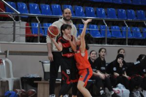 BÜYÜKKILIÇLISPOR U12 GALİBİYETLE BAŞLADI