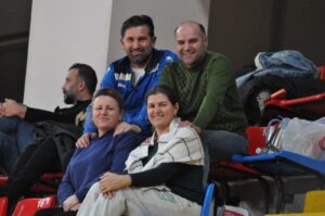 BKS İLE YATIP BKS İLE KALKIYORLAR