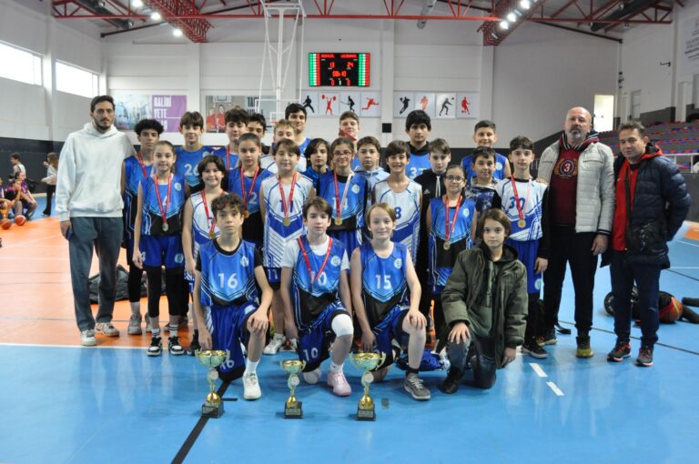 ERTUĞRUL GAZİ ORTAOKULU’NUN GURUR TABLOSU