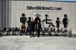 Silivri Belediyesi Engelli Vatandaşlara Yardım Malzemesi Desteğinde Bulundu