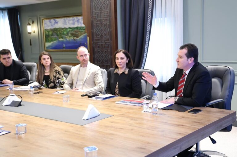 “Yerinde çözüm anlayışını önemsiyoruz”