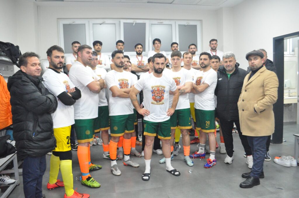 SOYUNMA ODASI BÖYLE ŞAMPİYONLUK GÖRMEDİ