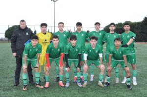 BU ŞAMPİYON ÇOK FARKLI ( 7 – 0 )