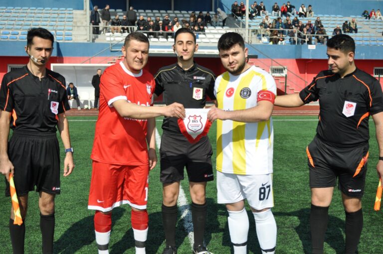 BÜYÜK DERBİDEN BERABERLİK ÇIKTI ( 2 – 2 )