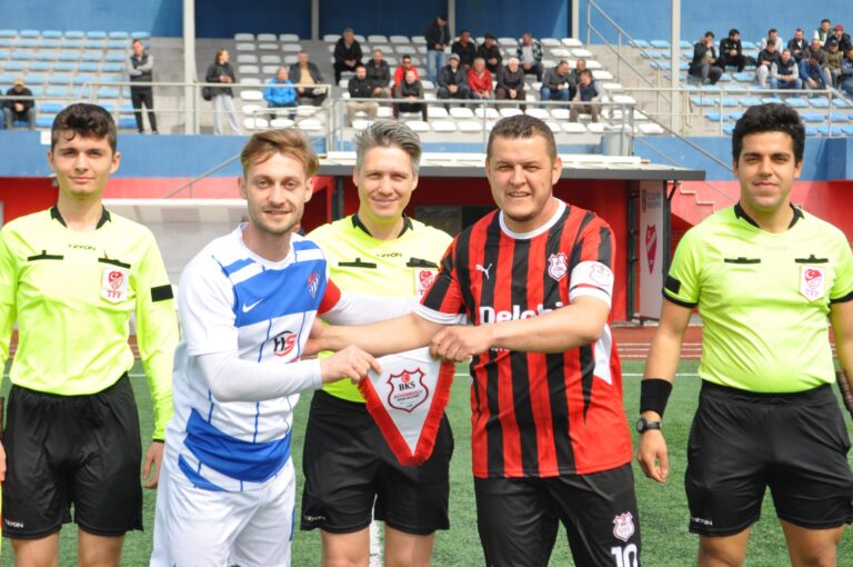 LİDER SEYMENKÖYSPOR GİTTİ GELDİ ( 6 – 2 )