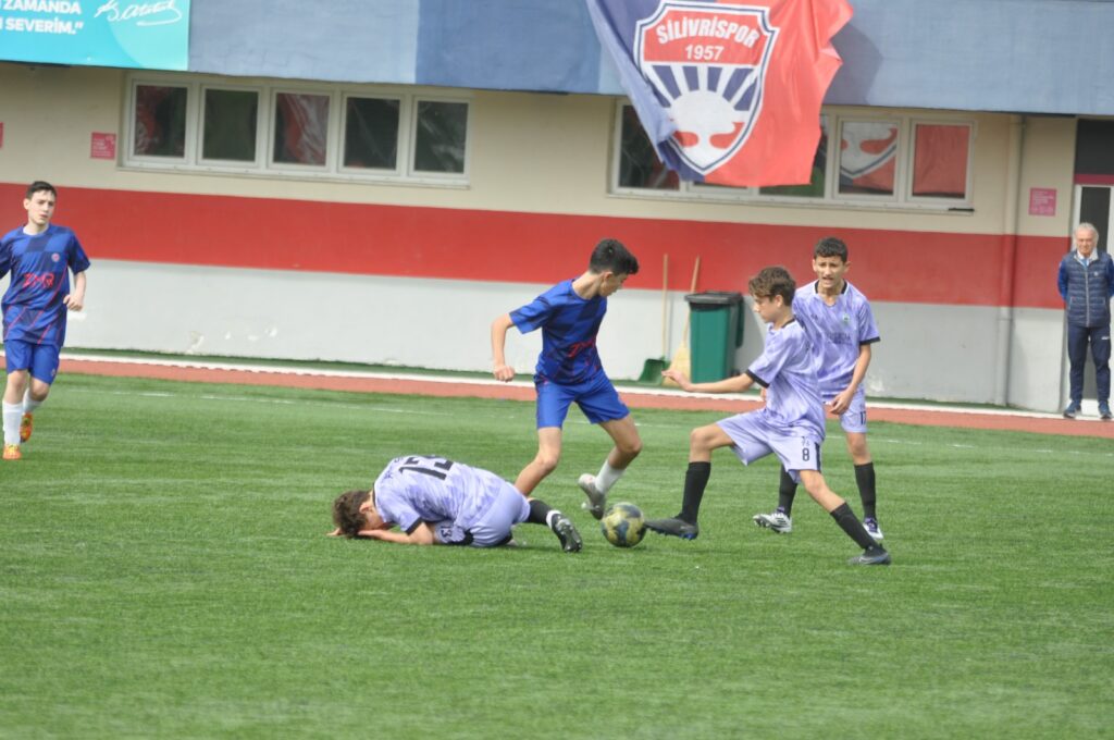 İST. ARENA LİDERİ ELİNDEN KAÇIRDI ( 1 – 2 )