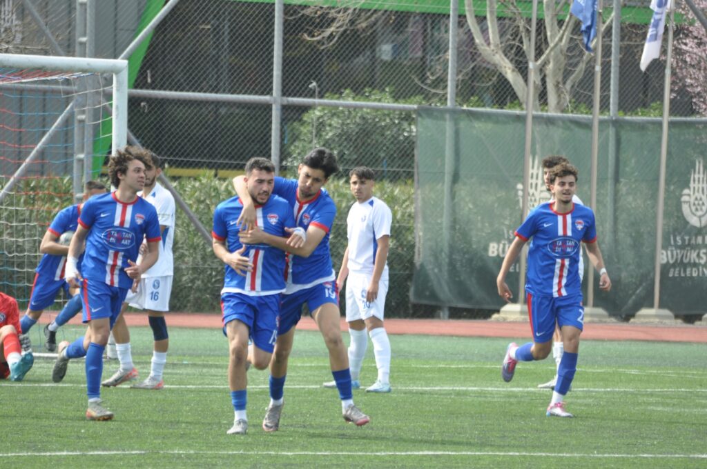 ÖNCE SARIYER SONRA SİLİVRİSPOR ( 2 – 2 )