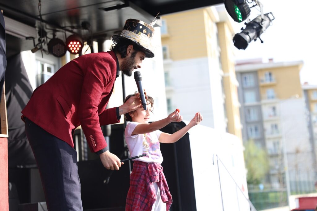 Silivri’de Ramazan Coşkusu: “Sahnebüs!”