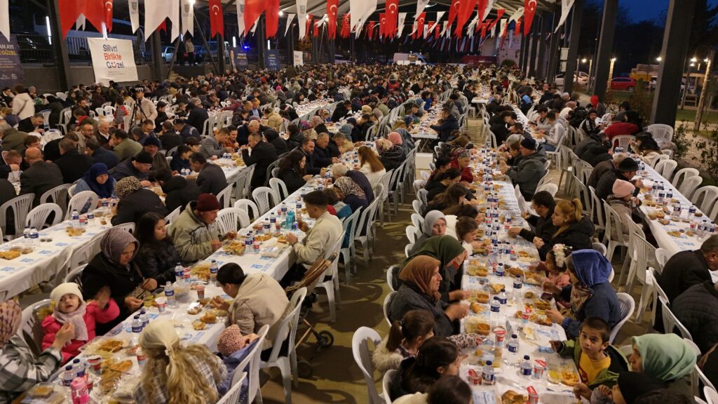 Silivri Belediye Başkanı Bora Balcıoğlu, Değirmenköy’de İftar Programına Katıldı