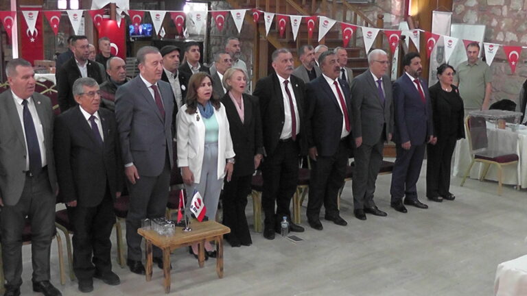 Anadolu Birliği Partisi İstanbul’da 2. Olağan Kongresini Gerçekleştirdi