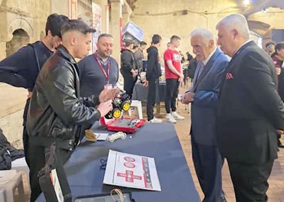 Mektebim Koleji Öğrencilerinden Geçmişle Geleceği Buluşturan Projeler