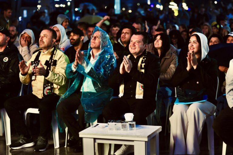 Başkan Balcıoğlu, Fenerbahçe şampiyonluk kutlamalarına katıldı