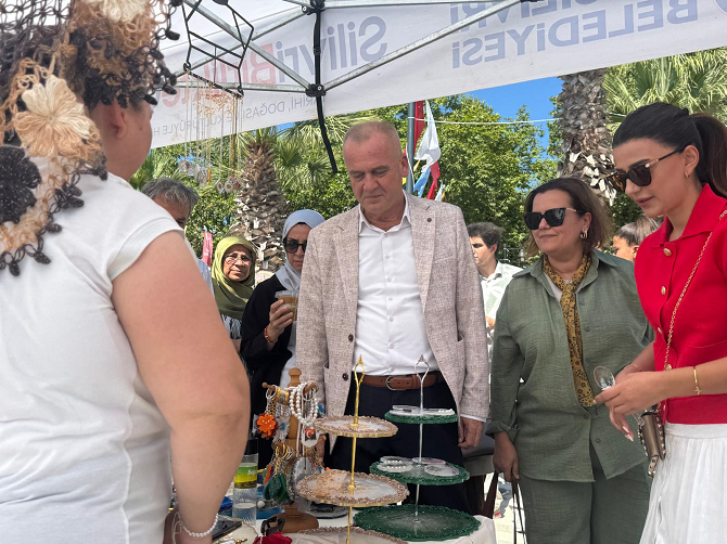 AK Parti Silivri Teşkilatı, Aşure Günü’nde Vatandaşlarla Buluştu