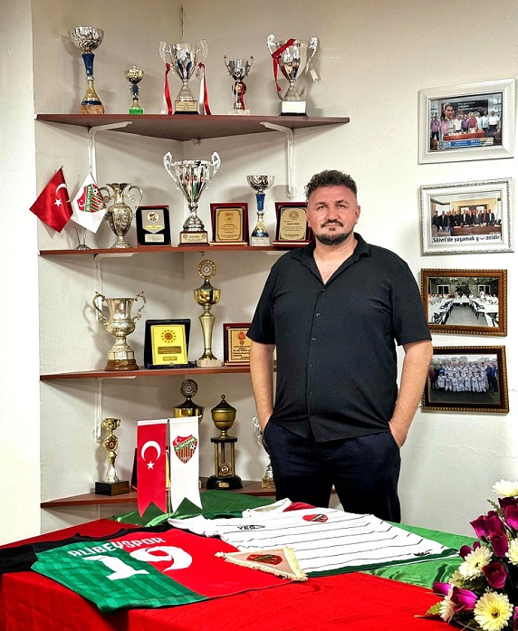 ALİBEY TRANSFERİ KAPATTI