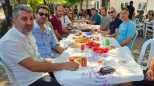 ÇAĞRIBEY ÖĞRETMEN VE ÇALIŞANLARLA KAHVALTIDA BULUŞTU