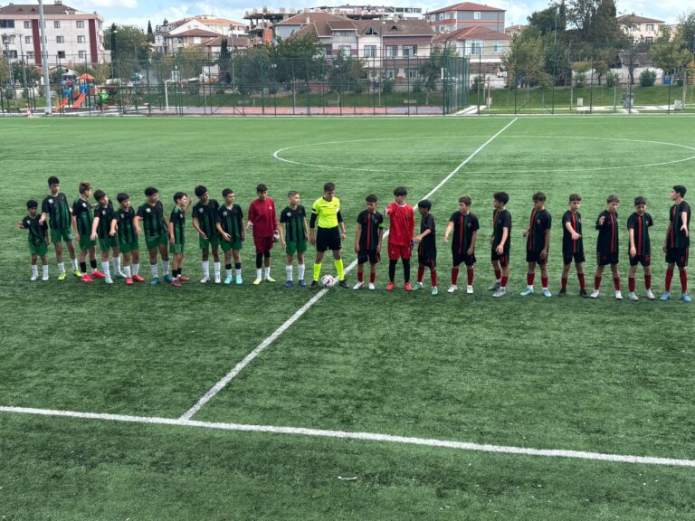 ALİBEYSPOR U-14 ÜÇ PUANI TEK GOLLE ALDI : 1-0