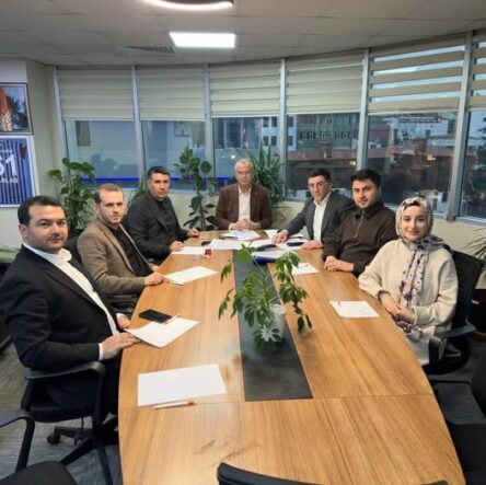 AK PARTİ SİLİVRİ’DE MECLİS ÖNCESİ İSTİŞARE TOPLANTISI