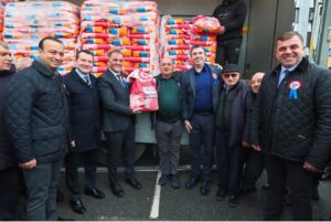 Silivri’de üreticiye güçlü destek: Ayçiçeği tohumu çiftçiyle buluştu