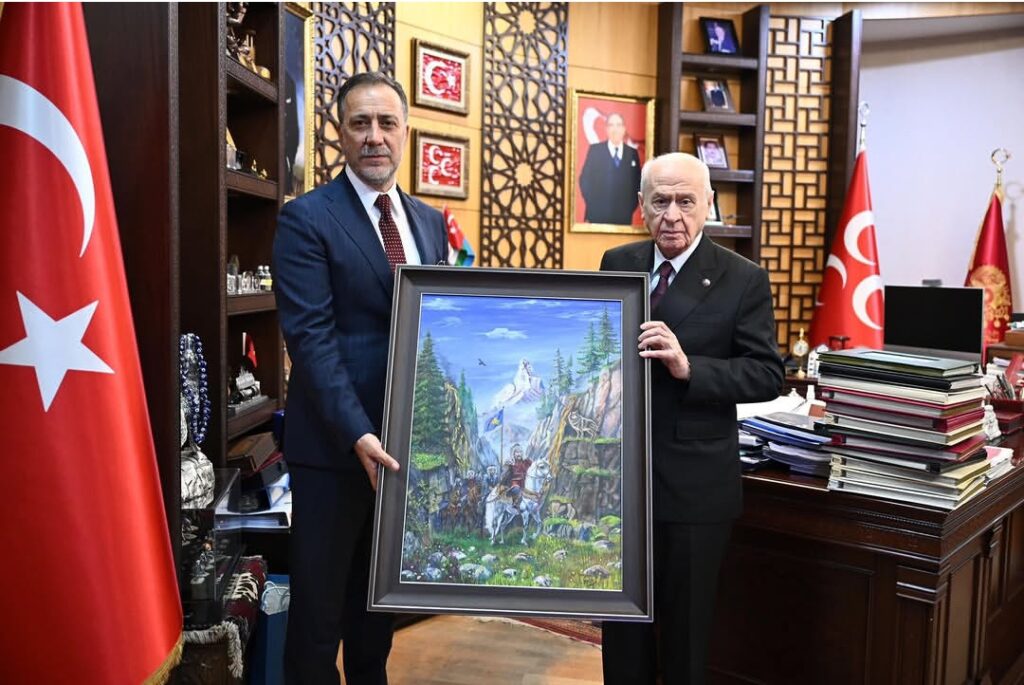 Volkan Yılmaz’dan Bahçeli’ye Anlamlı Bozkurt Hediyesi