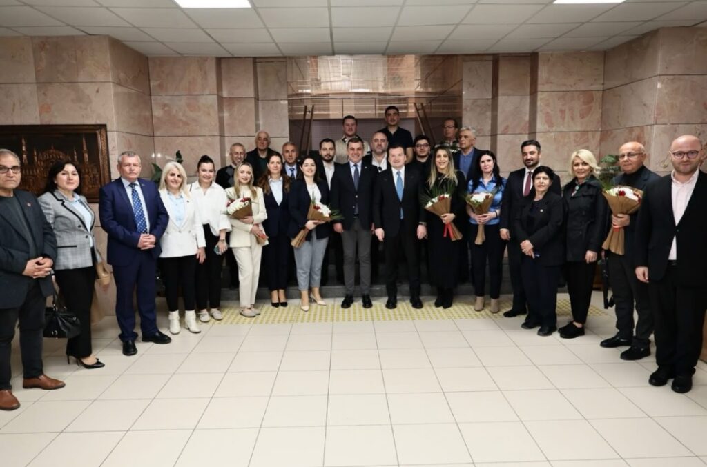 Savunma Hakkına Güçlü Mesaj: Silivri’de Avukatlar Günü Ziyareti