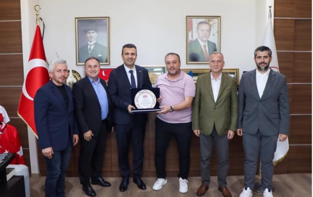 Silivrispor’a Bakanlıktan Büyük Destek: Kulüp Binası Ücretsiz Tahsis Edildi
