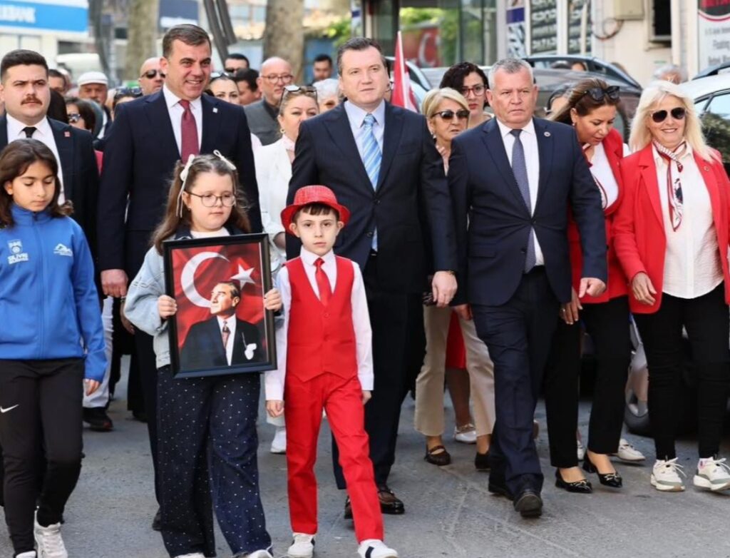 Silivri’de 19 Mayıs Coşkusu: “Bağımsızlık Meşalesi Gençlerle Yanıyor”