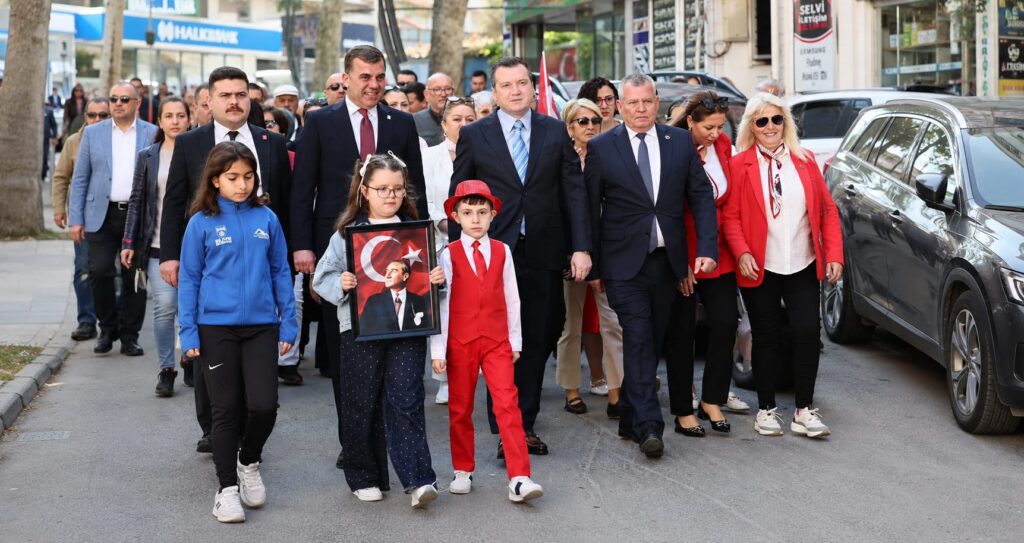 Silivri’de 19 Mayıs Coşkusu: “Bağımsızlık Meşalesi Gençlerle Yanıyor”