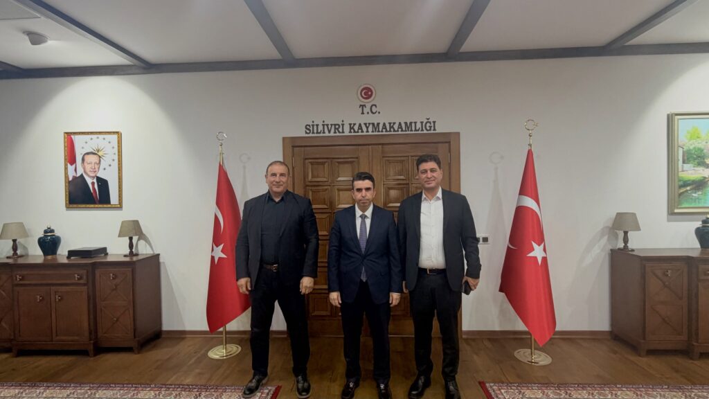 Polis Başmüfettişleri Sayın Korhan ŞAHAN ve Sayın Fahrettin AKDENİZ, Kaymakamımız Sayın Murat EREN’i ziyaret etti.